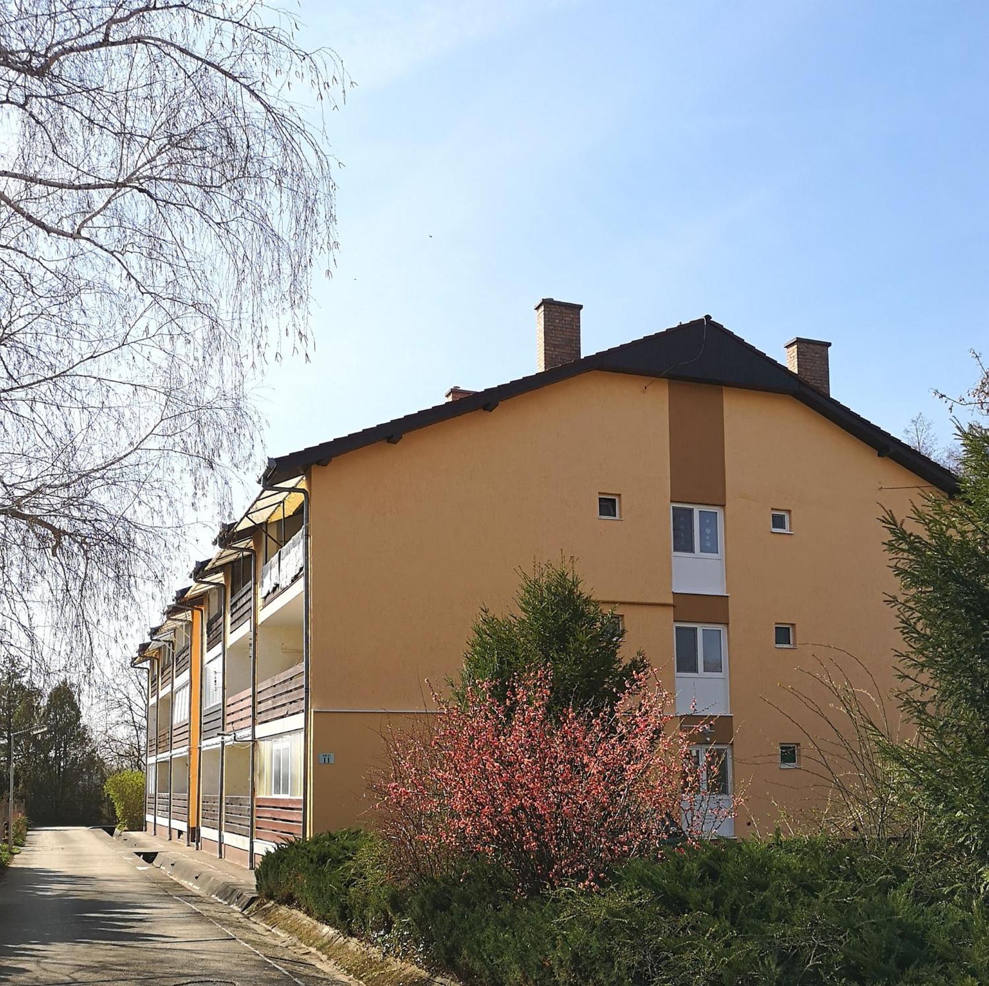 To Apartman Gunarasfuerdo Dombóvár Zewnętrze zdjęcie